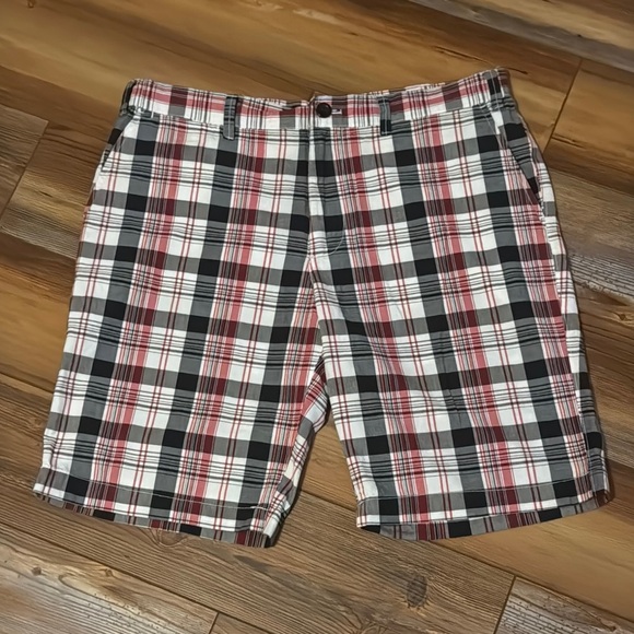 Gap men’s plaid shorts size 34 - Picture 1 of 4